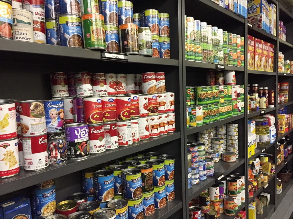 Food on the shelfs at the food shelf.