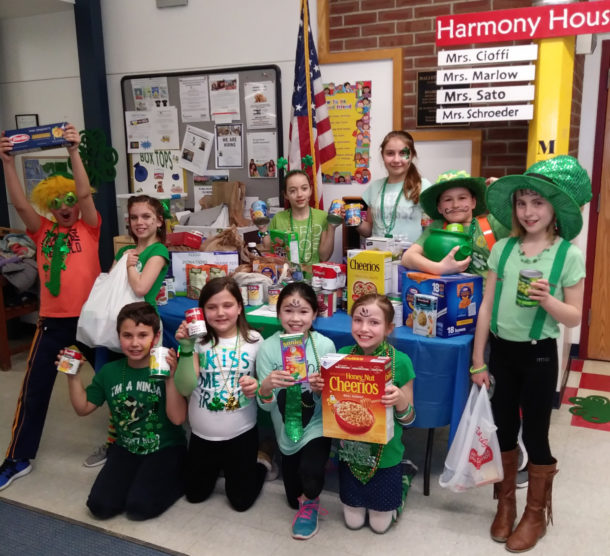 Malletts Bay School Donates Nearly 500 Pounds of Food! Colchester Food Shelf